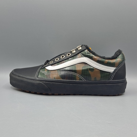 New Vans Old Skool MTE Black and Camouflage with Faux Fur Lining Men's Size 7.5 - Picture 4 of 10